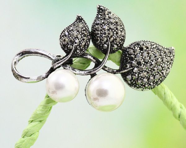 Brooch V835374807160