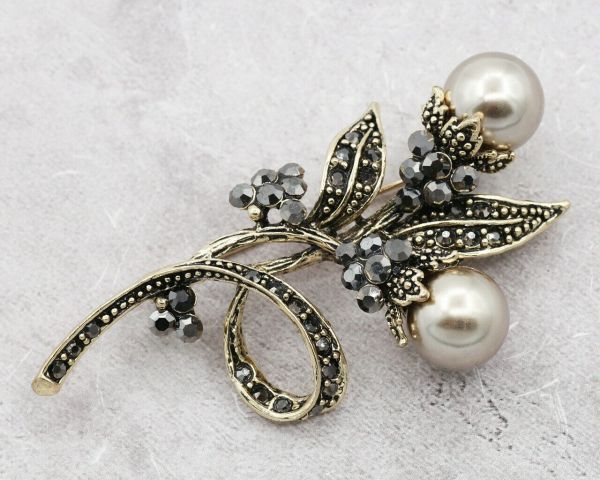 Brooch F936274807160