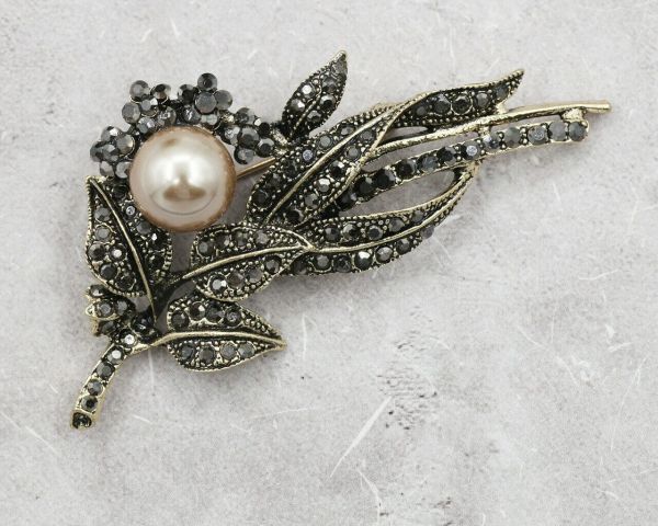 Brooch F968574807160