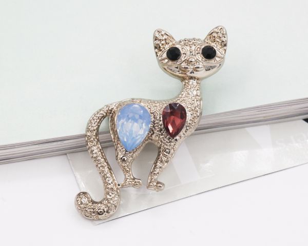 Brooch Cat