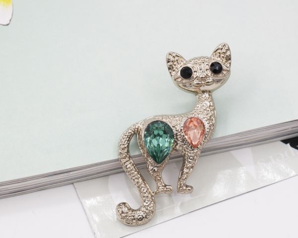 Brooch Cat