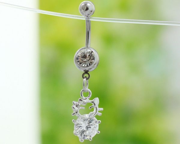 Navel piercing F388