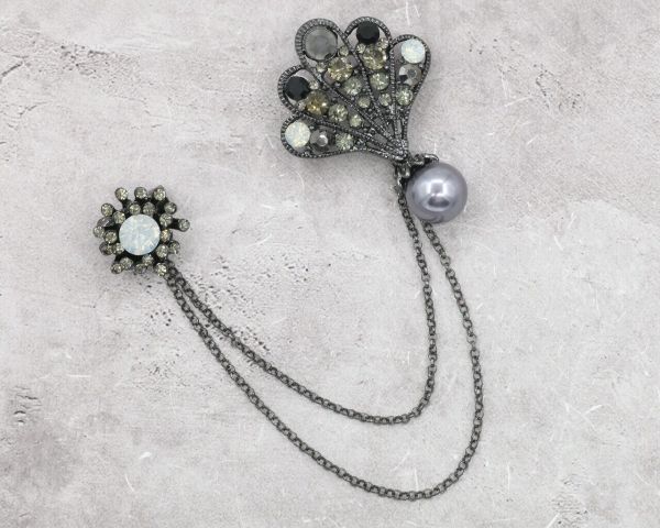 Brooch F967374907170