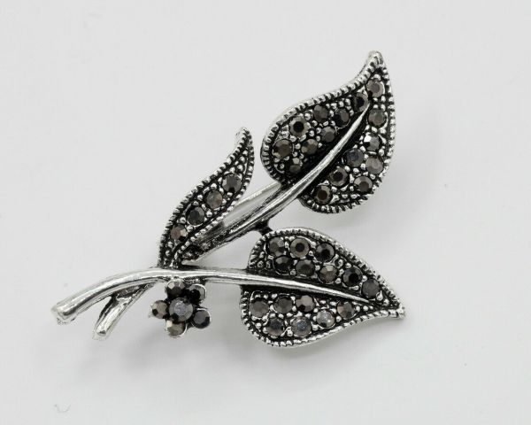 Brooch G095874507150